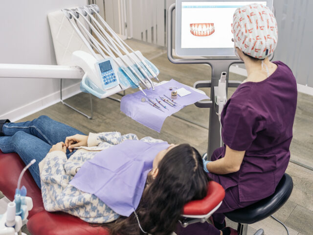 Diş Eti Sağlığı İçin Periodontoloji Uygulamaları