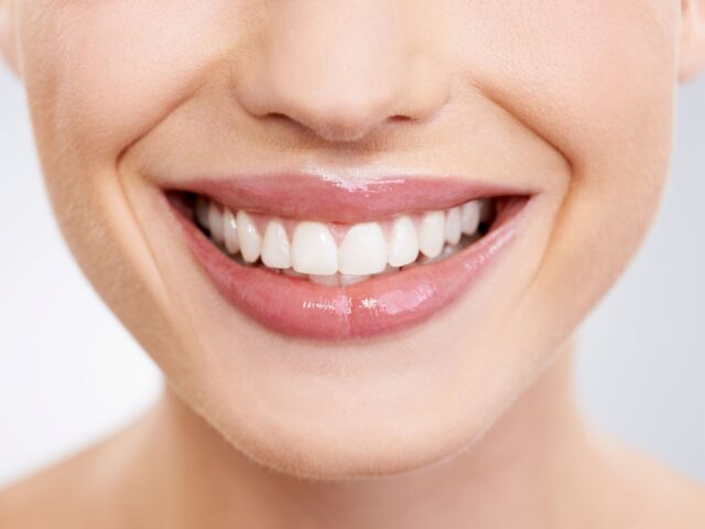 Diş Eti Sağlığı Kalbimizi Etkiliyor mu? Ağız ve Beden Sağlığı Arasındaki Şaşırtıcı Bağ