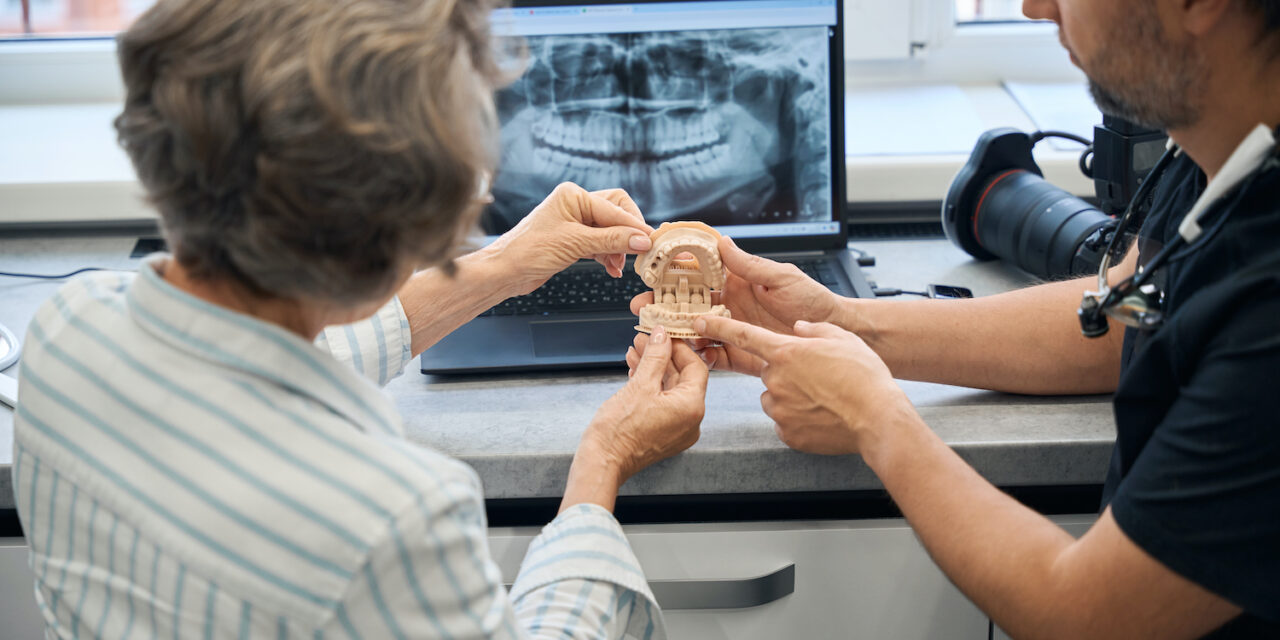 Çene Kemiği Erimesi Olan Hastalara İmplant Yapılır mı? Sinüs Lifting ve İleri Cerrahi Rehberi